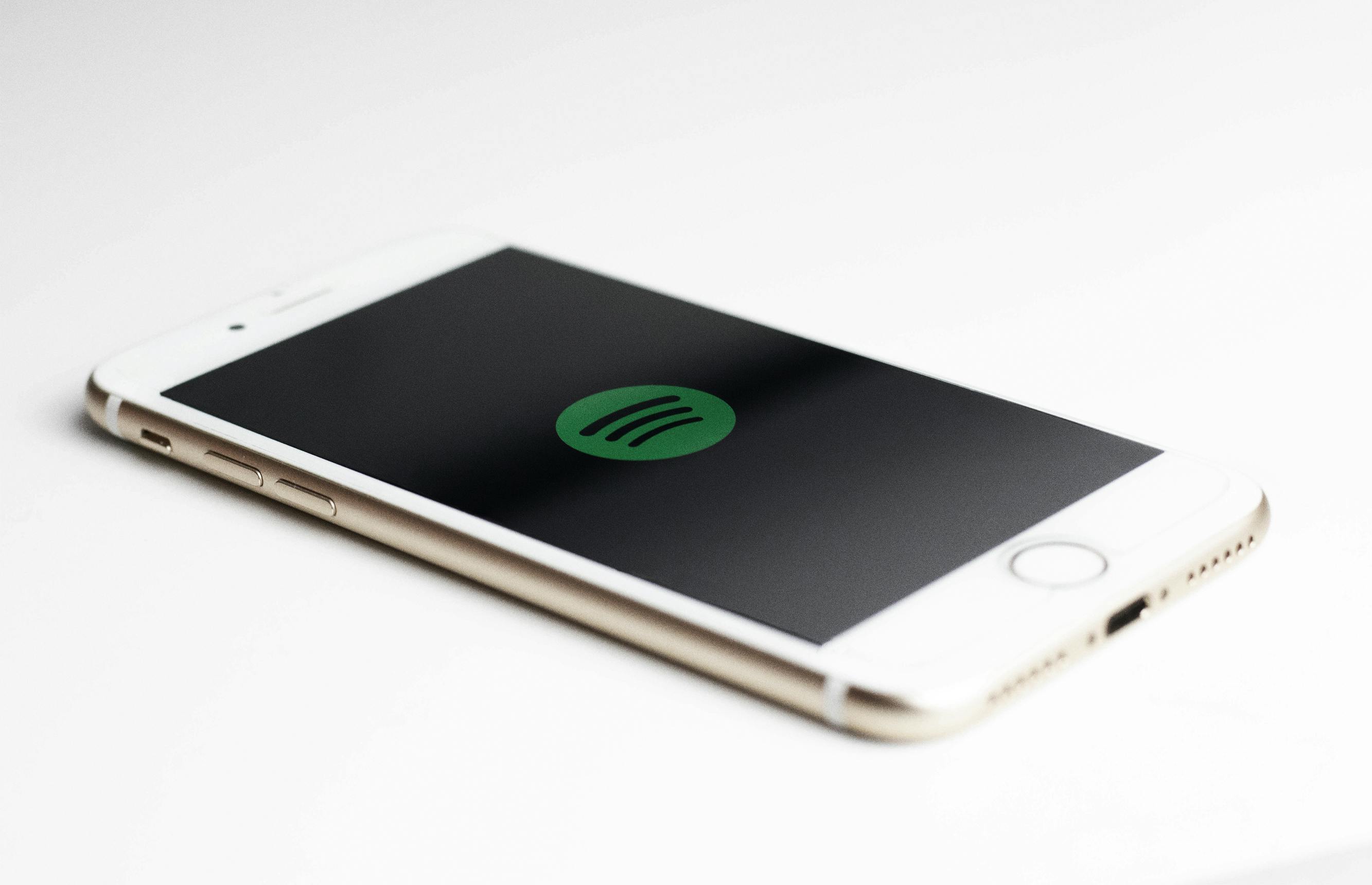 Spotify wil transparanter zijn met hun nieuwe website, Loud & Clear